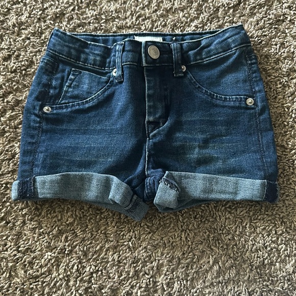 Toddler girl Hudson Denim shorts - Picture 1 of 4